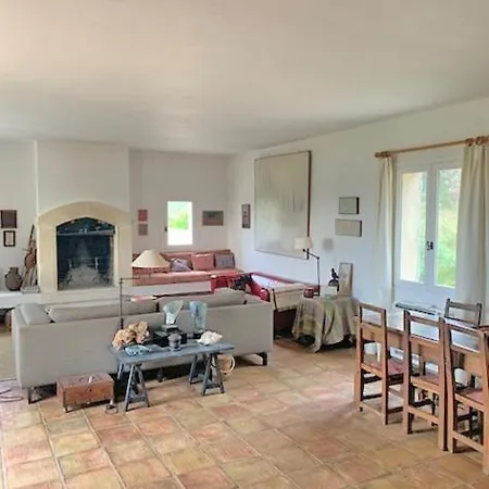 Villa Le 54 *